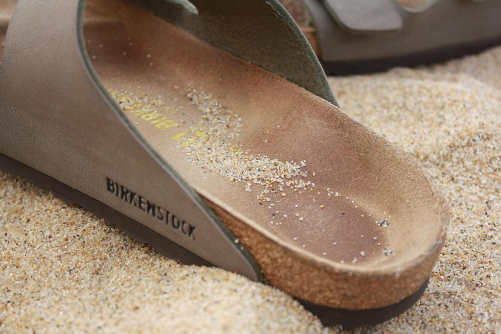 Stijlvolle en comfortabele Fitflop en Birkenstock schoenen uit de sale collectie